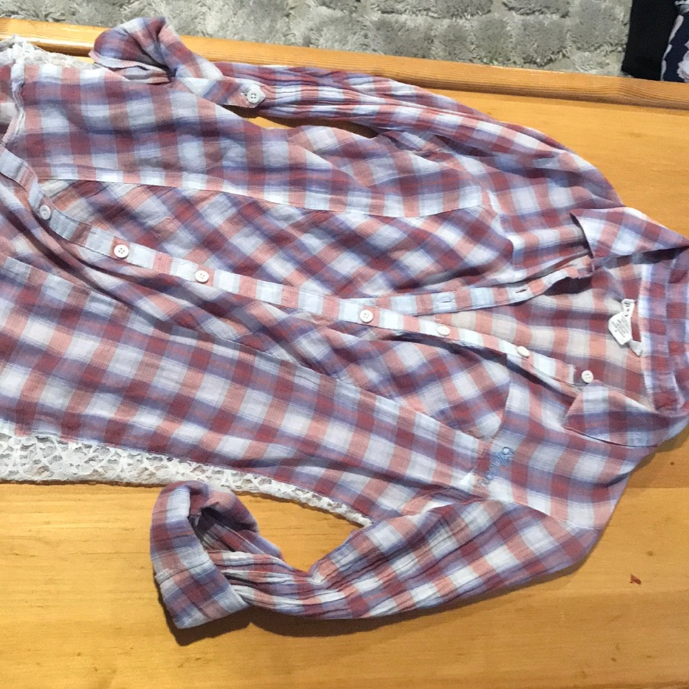 Plaid top